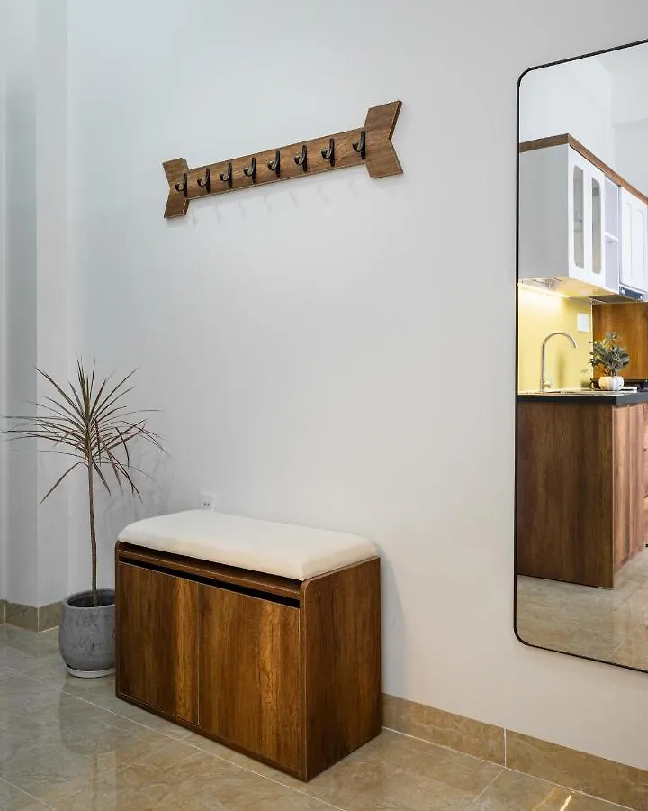 Sweet Rentals Homes - Cozy Studio W Kitchen & Netflix Ho Chi Minh City