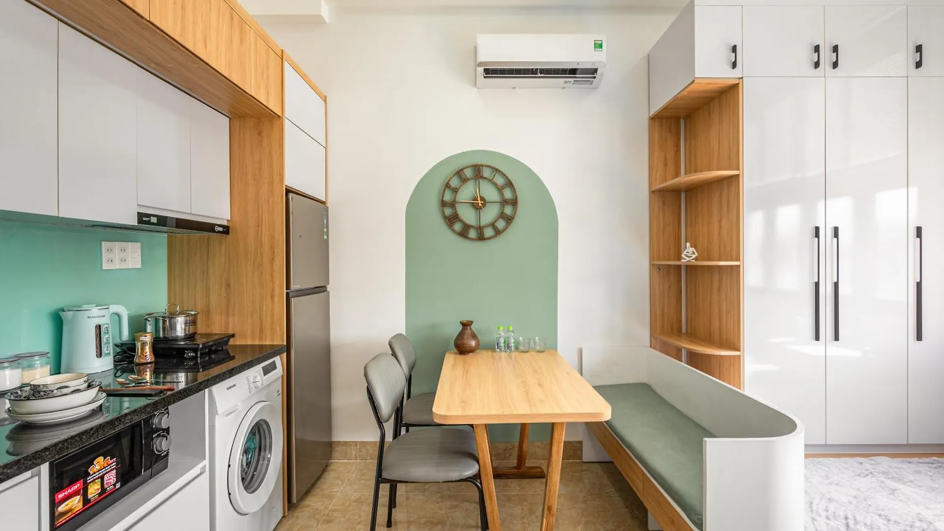 Sweet Rentals Homes - Cozy Studio W Kitchen & Netflix Ho Chi Minh City