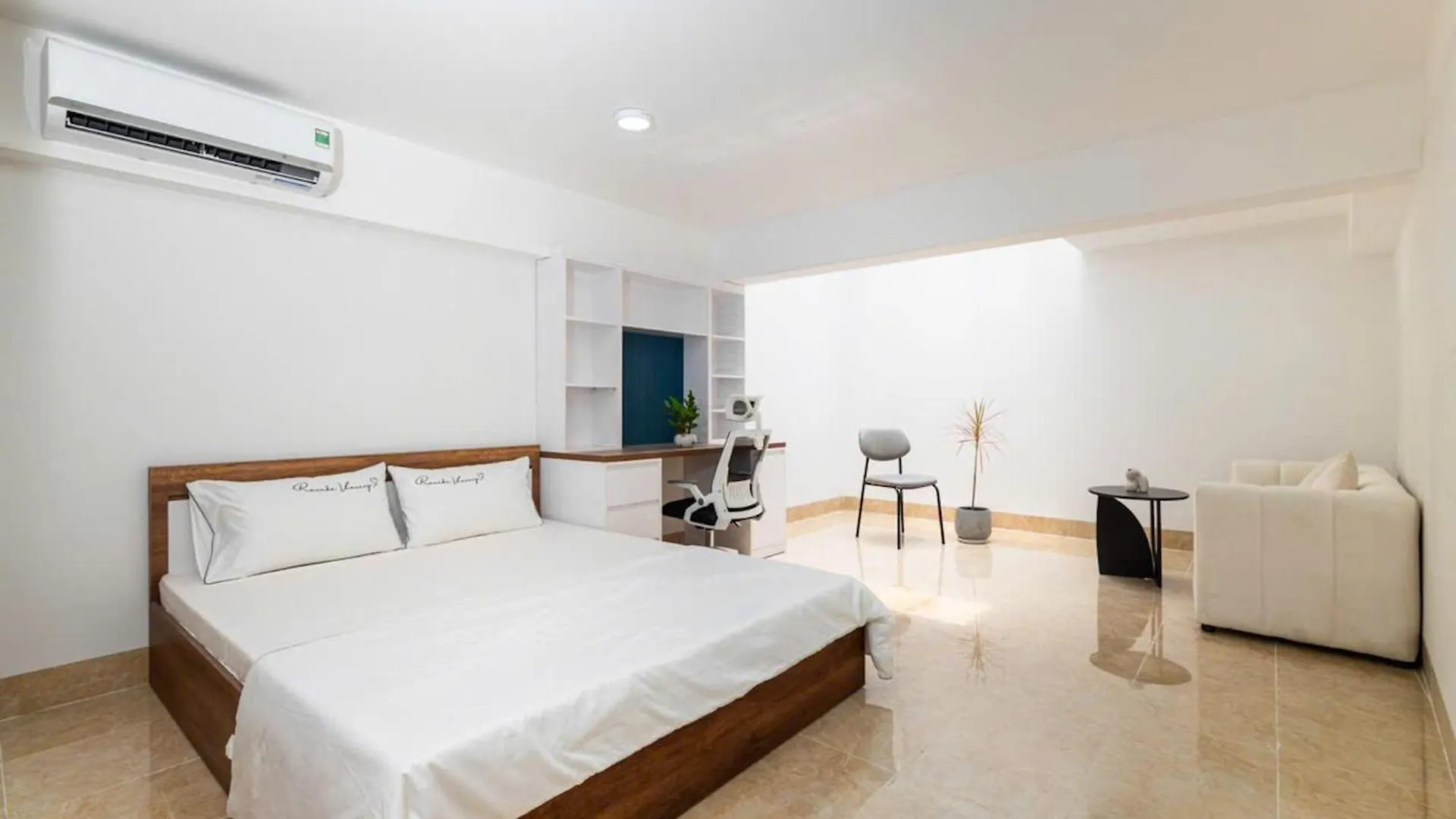 Sweet Rentals Homes - Cozy Studio W Kitchen & Netflix Ho Chi Minh City Bed & Breakfast